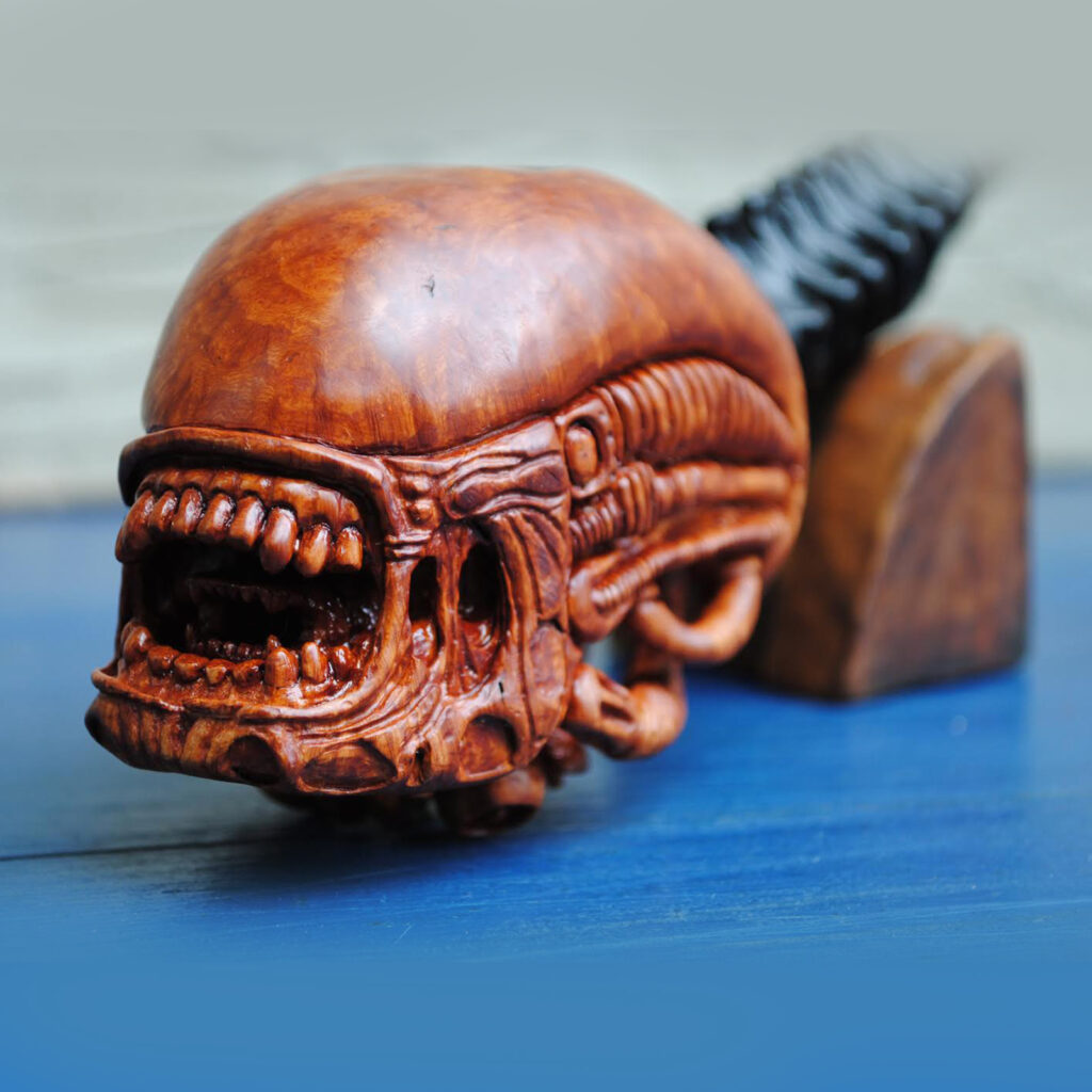 Xenomorph Smoking Pipe