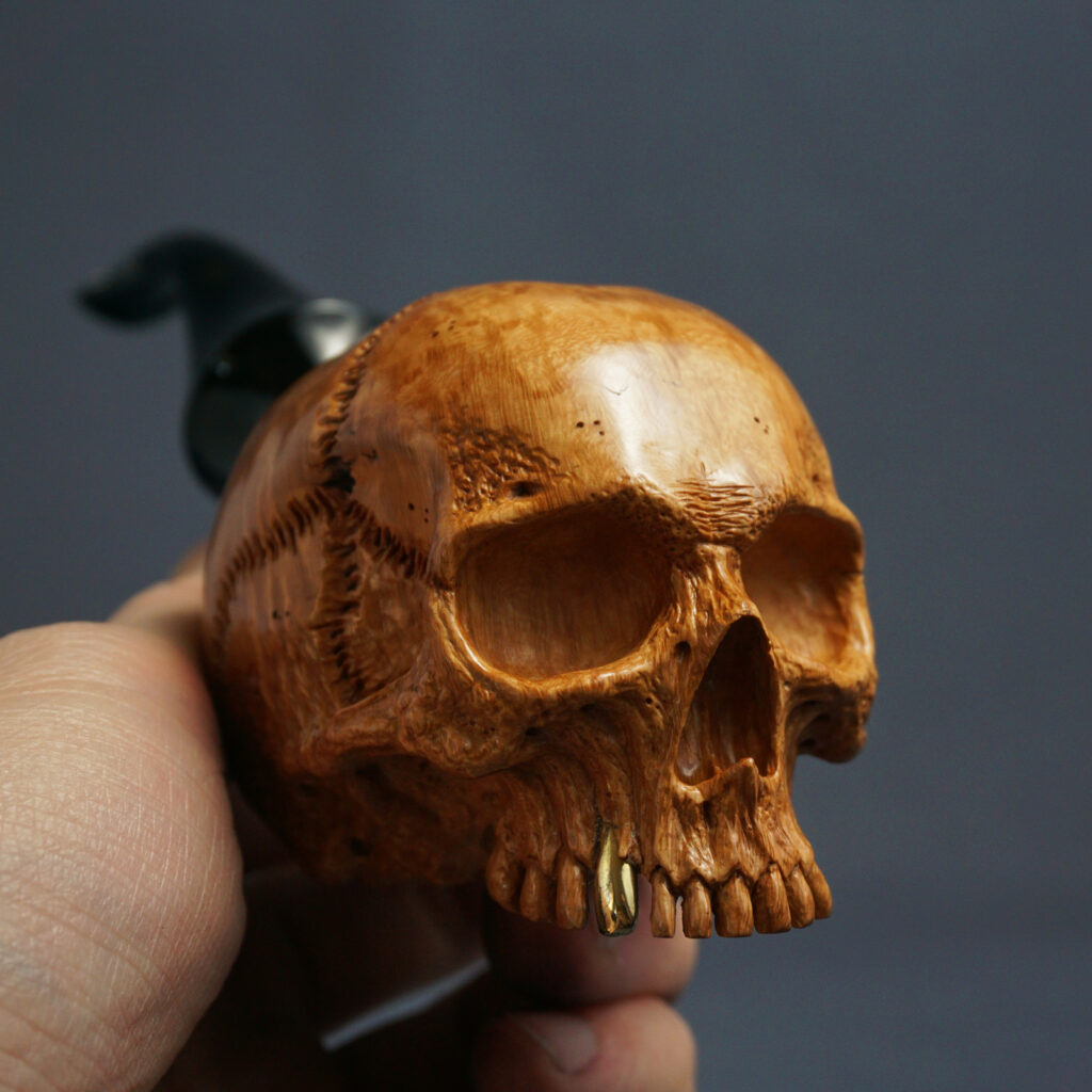 Skull Pipe