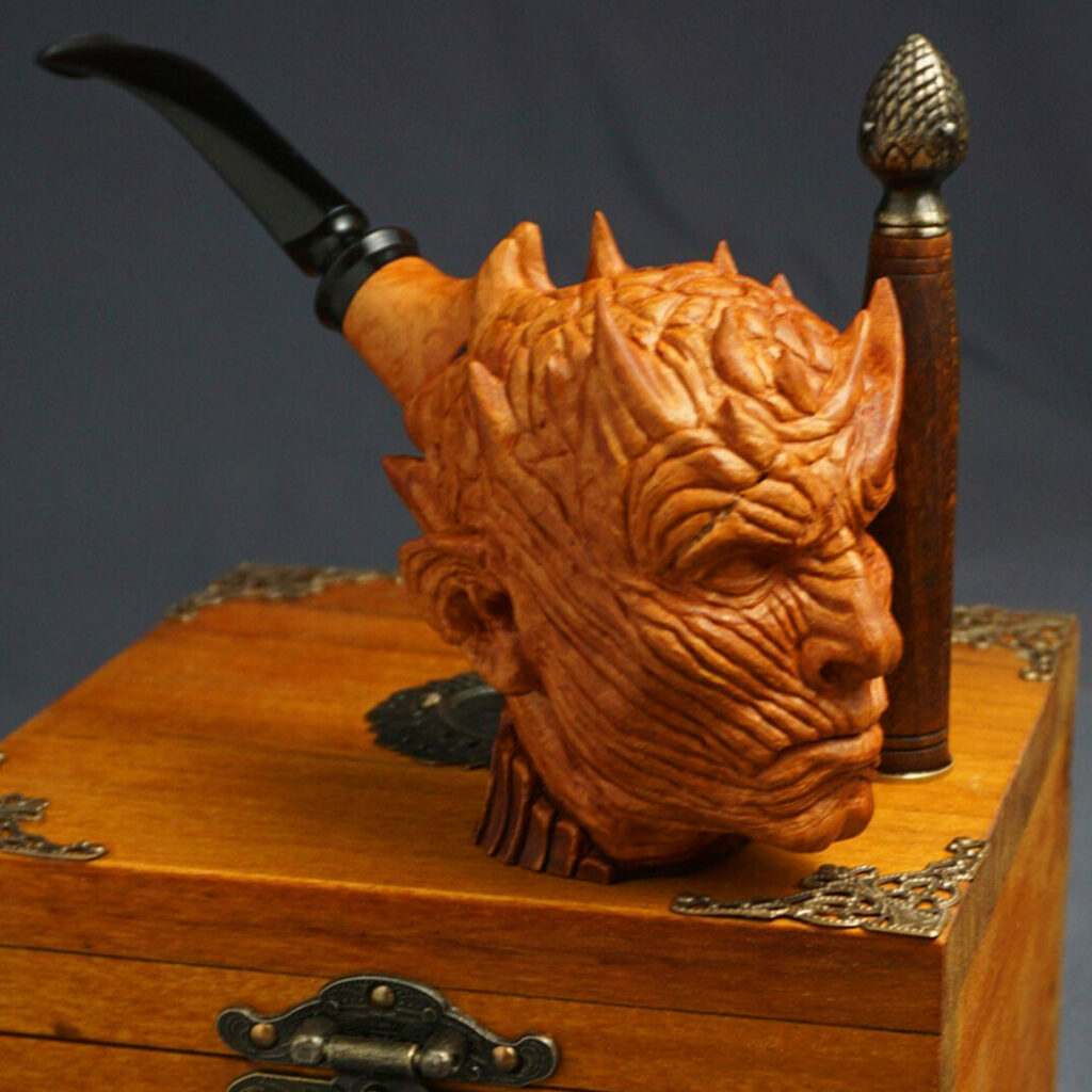 Night King Smoking Pipe
