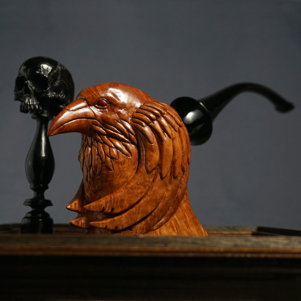 Raven Smoking Pipe