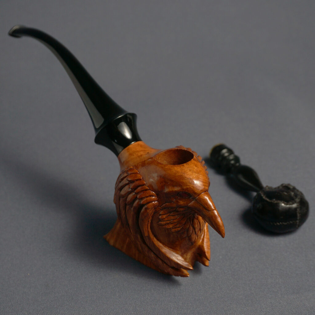 Raven Smoking Pipe