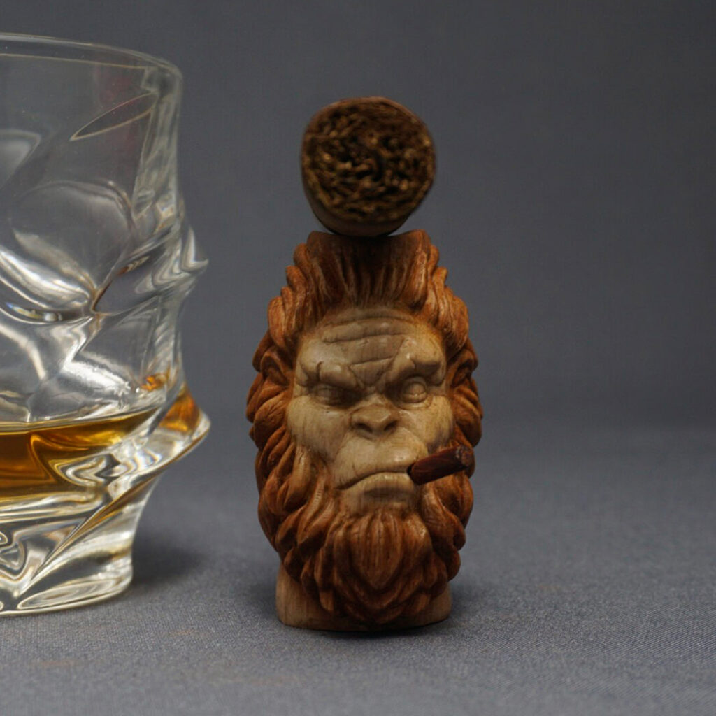 Squatch Cigar Stand