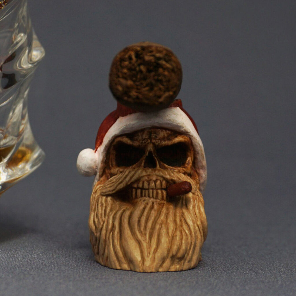 Santa Skull Cigar Holder