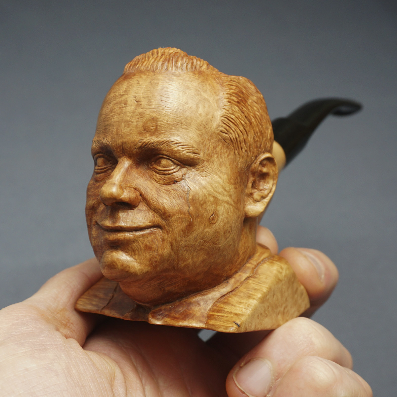 Roscoe Arbuckle Smoking Pipe