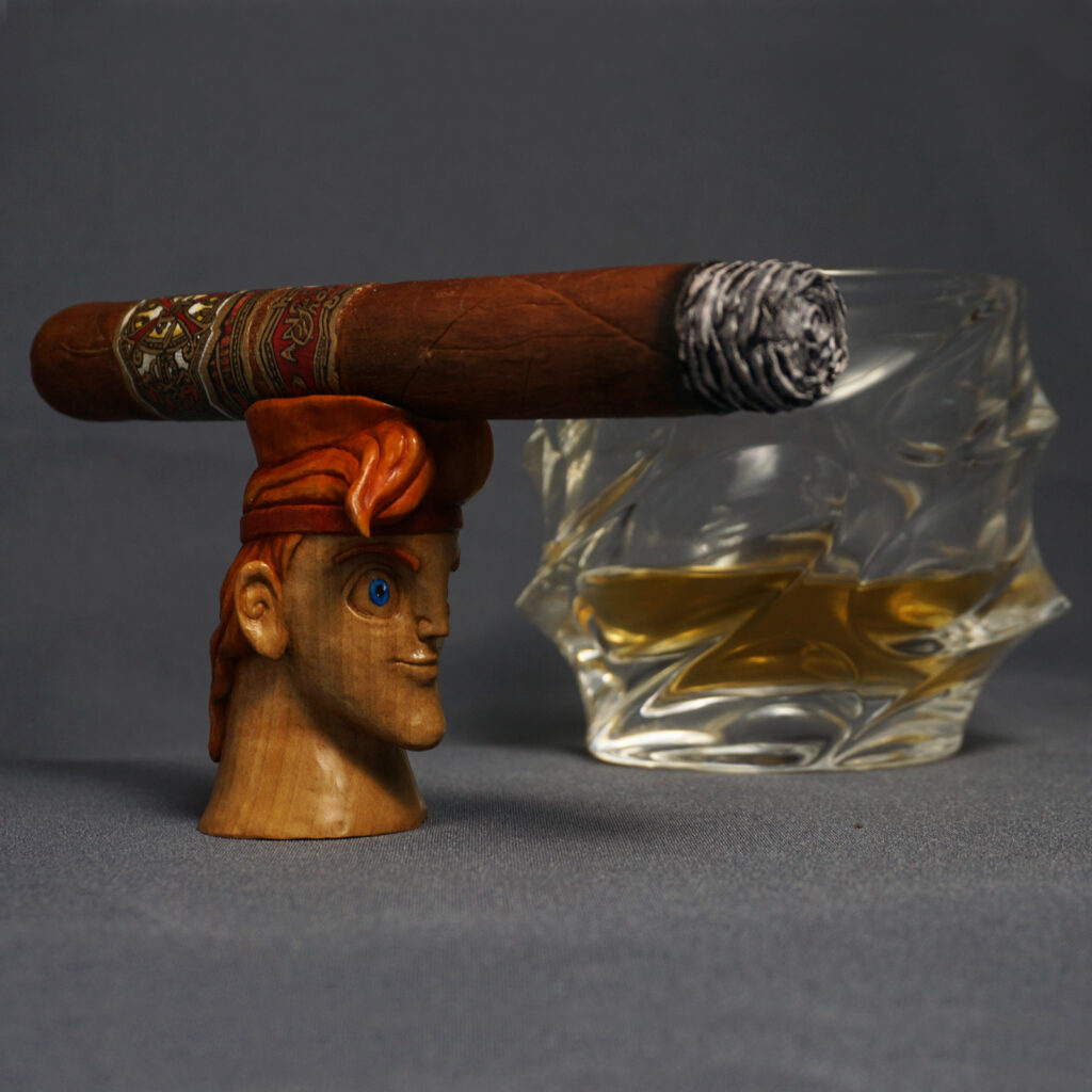 Hercules cigar stand