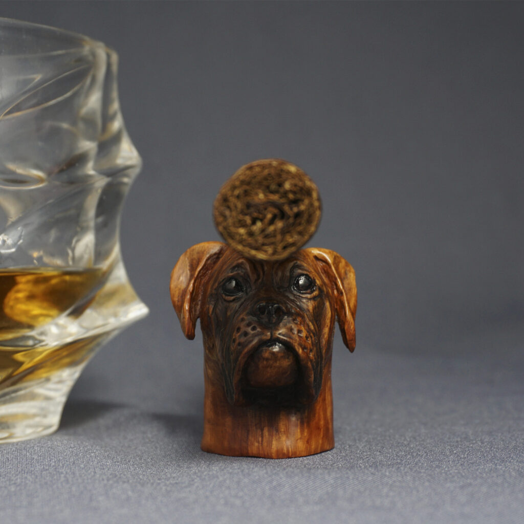 Boxer cigar holder