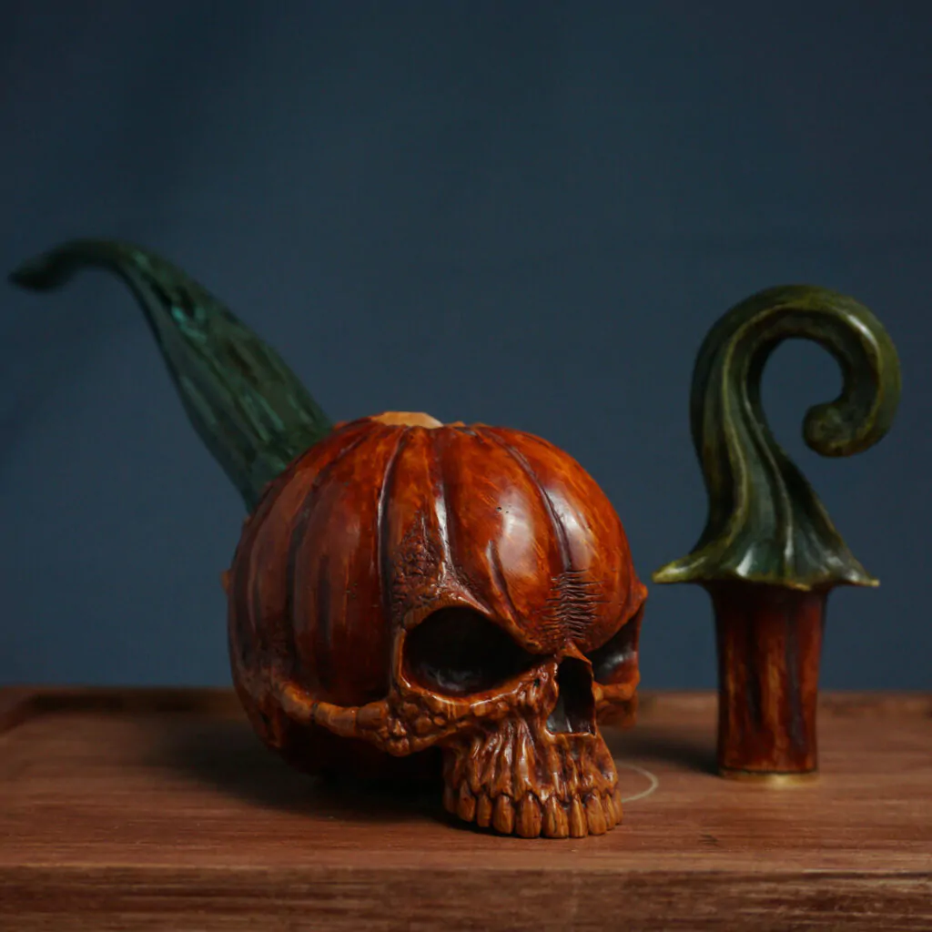 Pumpkin Skull Pipe
