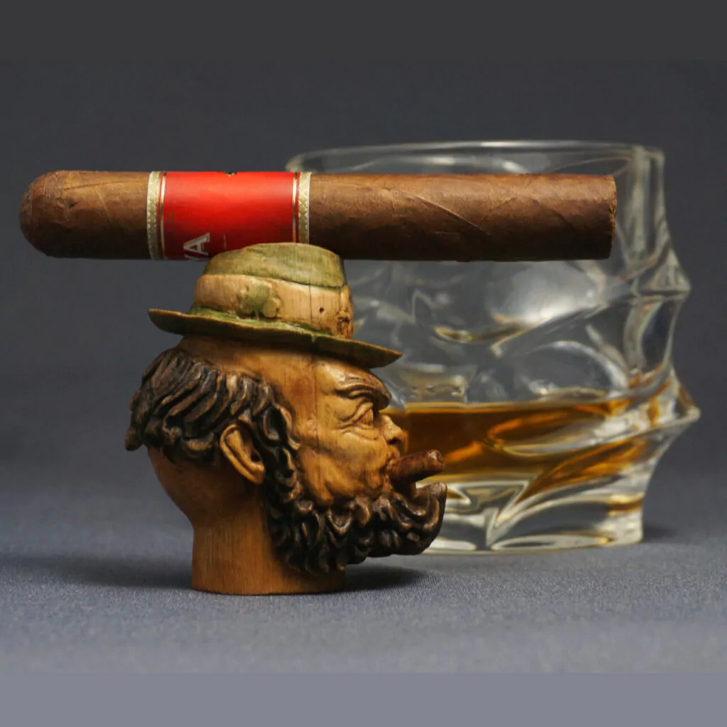 Leprechaun Cigar Stand