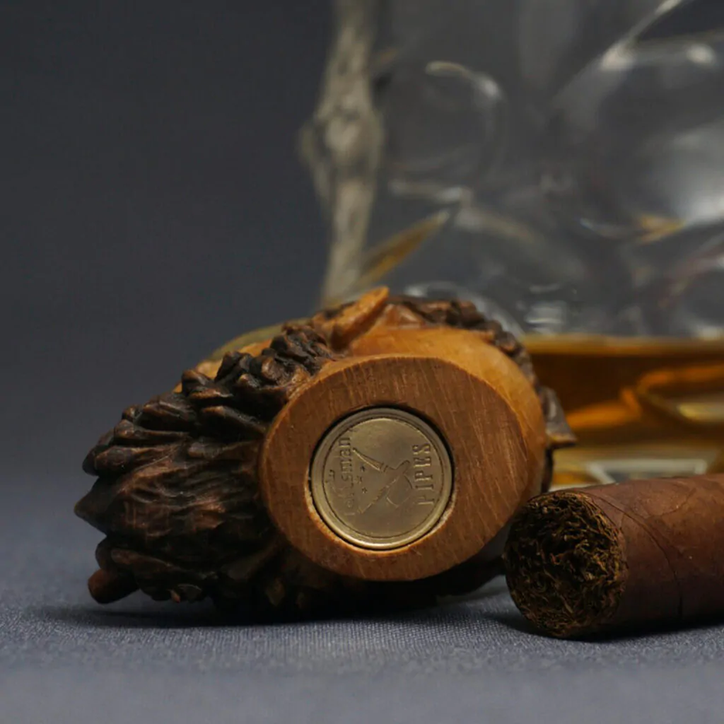 Leprechaun Cigar Stand