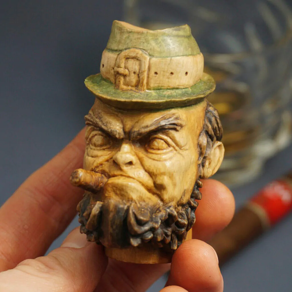 Leprechaun Cigar Stand
