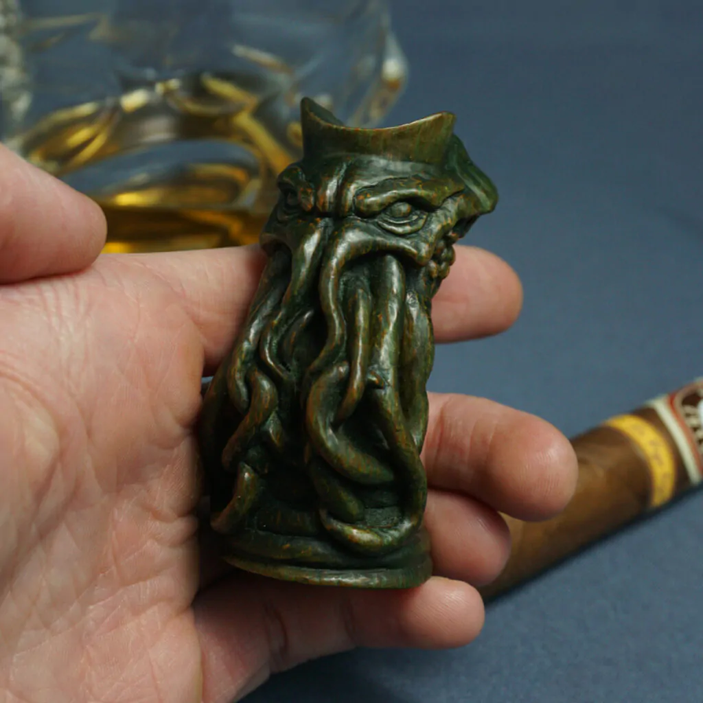 Cthulhu Cigar Stand