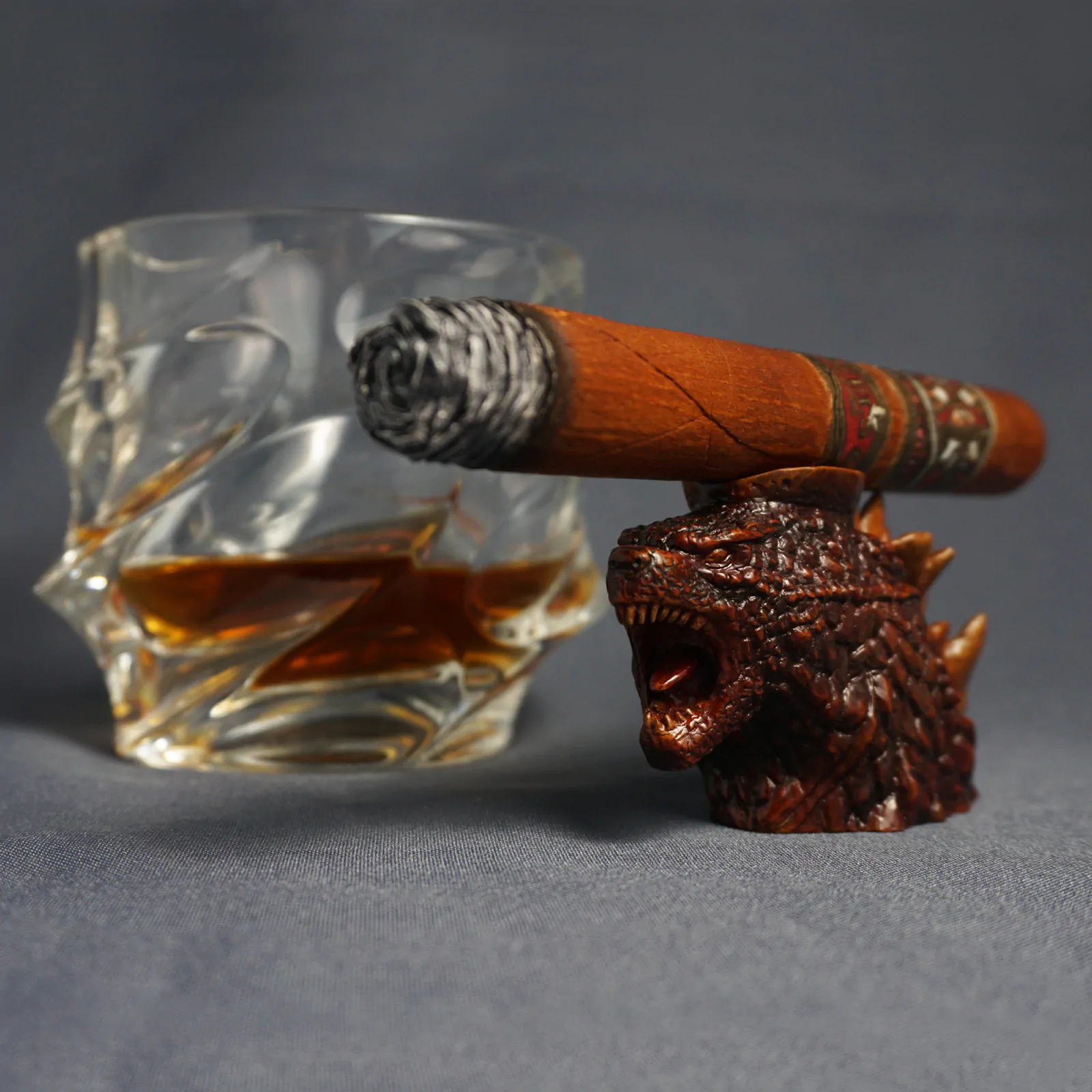 Godzilla cigar rest