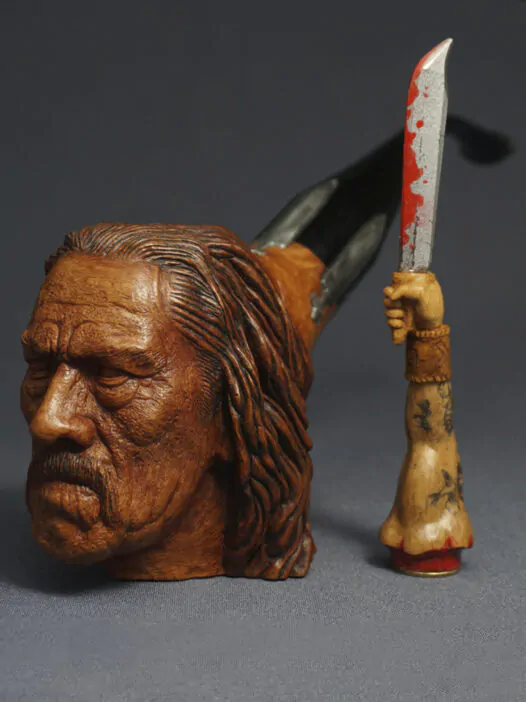Machete tobacco pipe