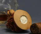 Lion cigar stand